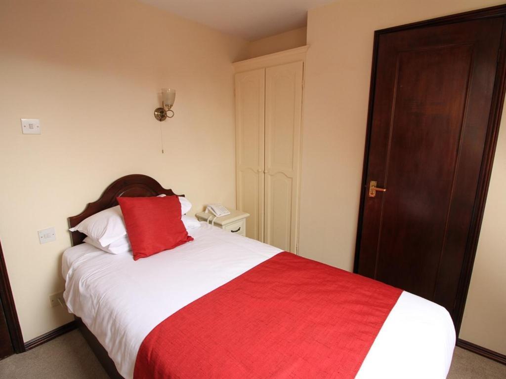 Pilgrims Hotel Canterbury Quarto foto